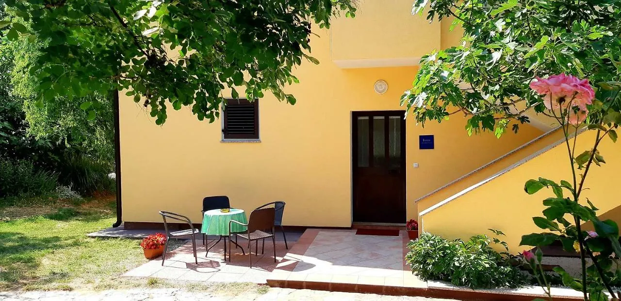 Vesna Apartment Pula Croatia